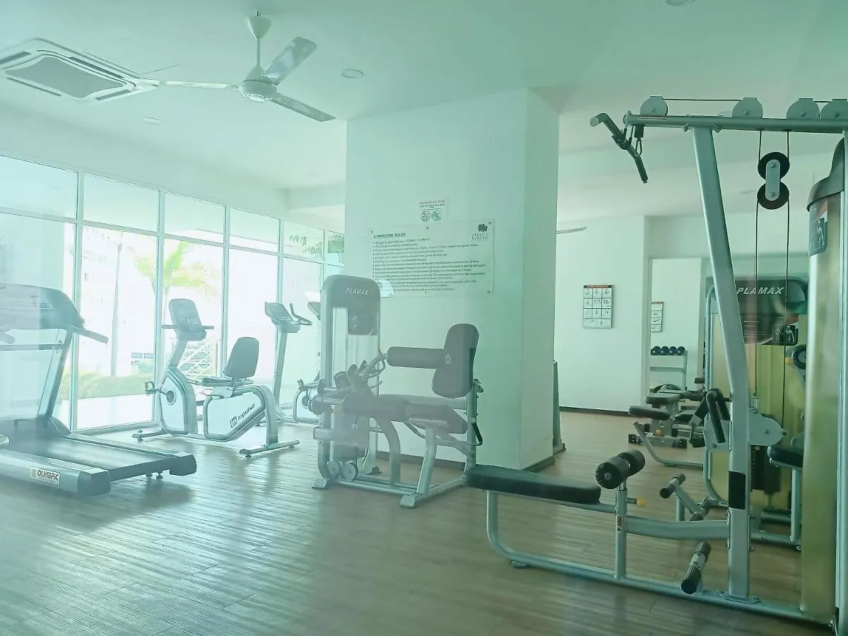 Deluxe Suites Stay, Netflix,2Br, George Town 0*,  Malaysia