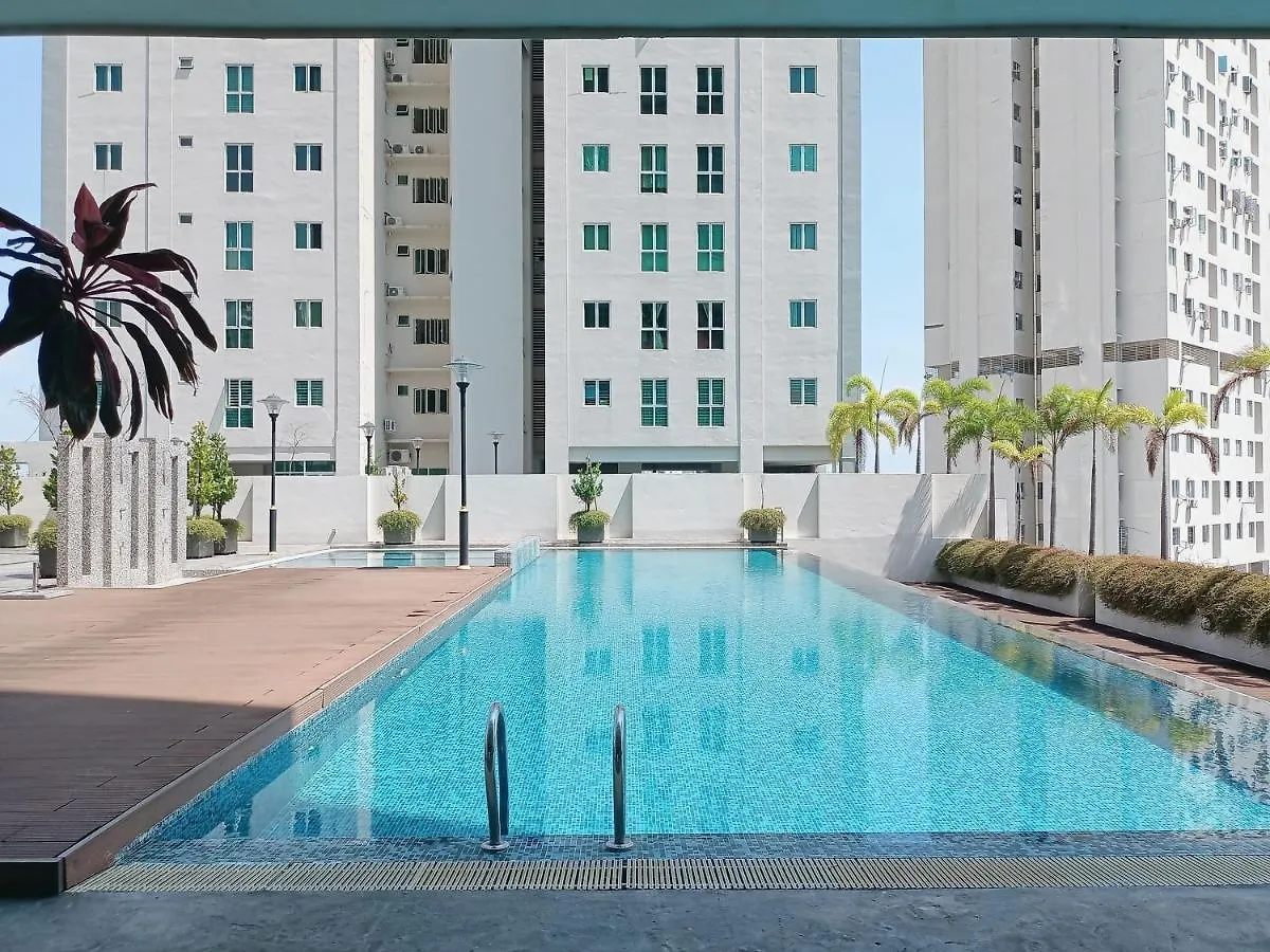 Apartment Deluxe Suites Stay, Netflix,2Br, George Town